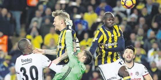 <p>5- Faullere sınırlama getirilecek. Basketboldaki gibi bir oyuncu 5 faulden fazla yapamayacak.</p>

<p> </p>
