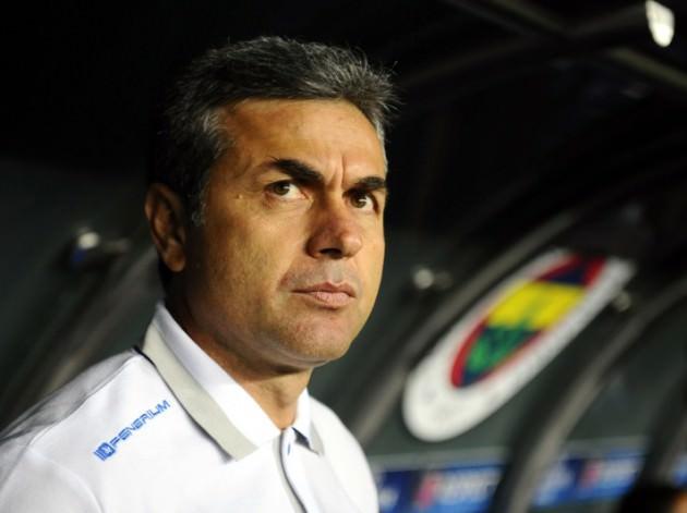 Çok merak ediyorum Fenerbahçe maçlarını cipsimi kolamı alıp koltuğa yaslanıp rahat rahat ne zaman izleyeceğim.