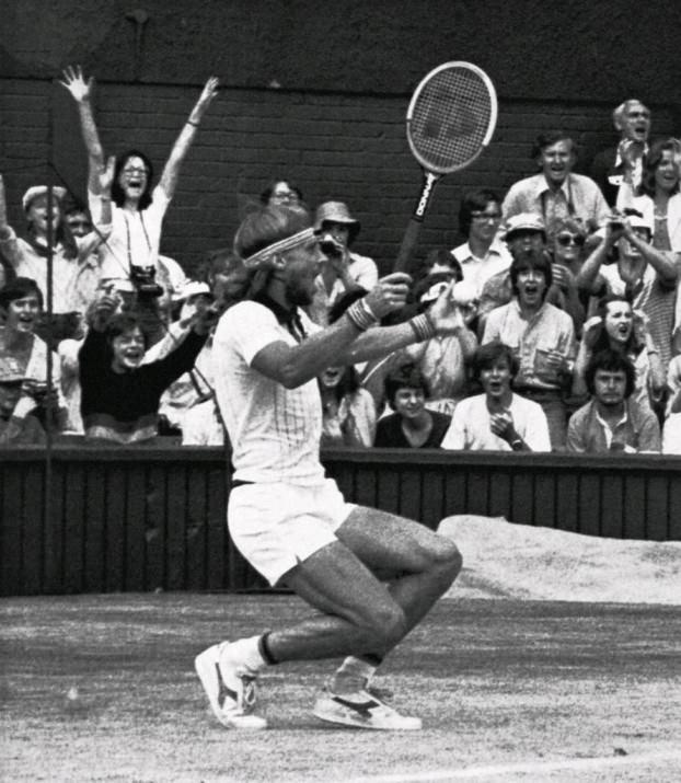 Björn Borg: 11 -Roland Garros (1974, '75, '78, '79, '80, '81)-Wimbledon (1976, '77, '78, '79, '80)