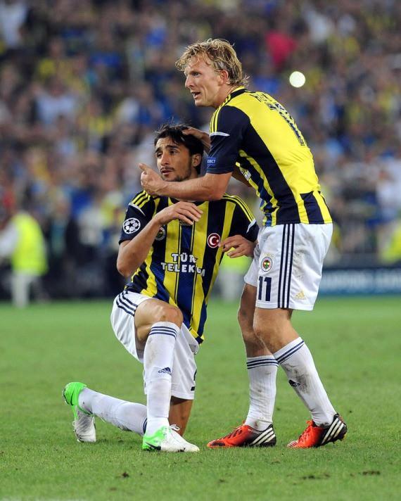 UEFA Fenerbahçe'nin turu geçemeyeceğini bildiği için Şampiyonlar Ligi'nden men etmemiş olabilir..