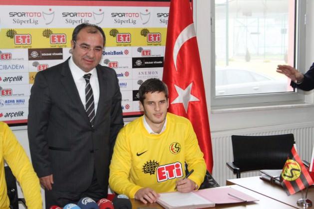 Goran Causic (RAD Belgrad'dan Eskişehirspor'a) 