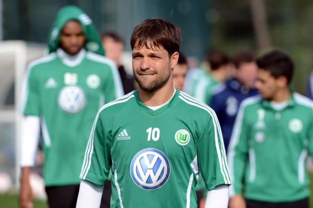 "SADECE GALATASARAY" Wolfsburg forması giyen ve kamp için Türkiye'ye gelen Diego, “Sadece Galatasaray'ın benimle ilgilendiğini duydum” dedi ve transferle ilgili mesaj verdi. (FANATİK)
