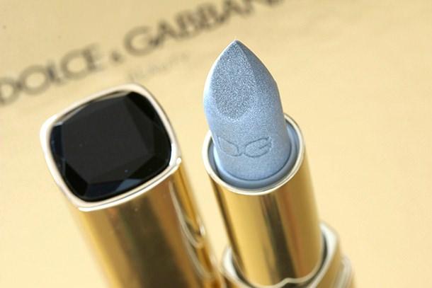 <p>2. Dolce Gabbana Beauty Shine Lipstick in Light Blue</p>
