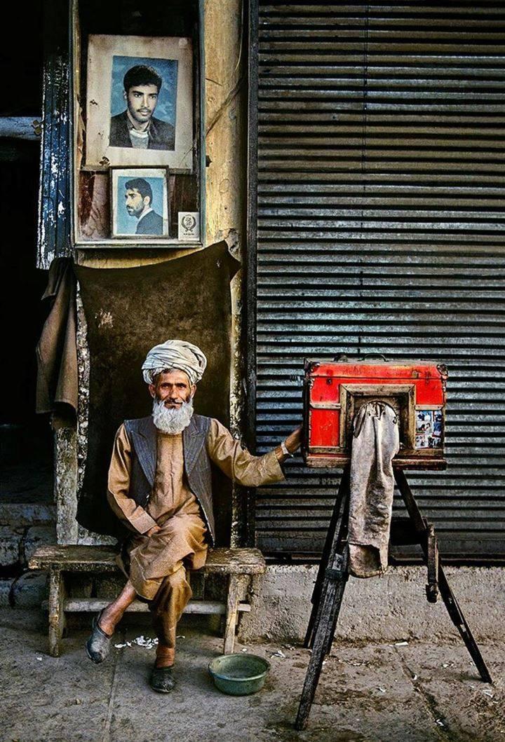 <p>Afganistan'da hoş bir fotoğrafçı </p>
