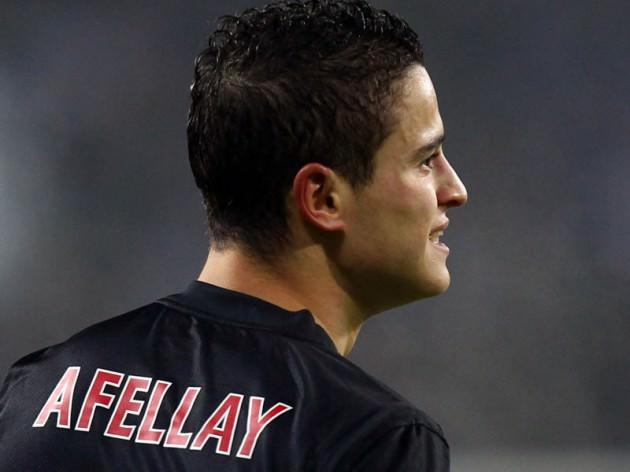 AFELLAY'DA KRİTİK GÜNLER!-Hollandalı yıldızın işini EURO 2012 başlamadan bitirmek isteyen Galatasaray Yönetimi, Barcelona ile görüşmelerden hemen sonuç alamazsa kiralama formülünü devreye sokacak. (TAKVİM)