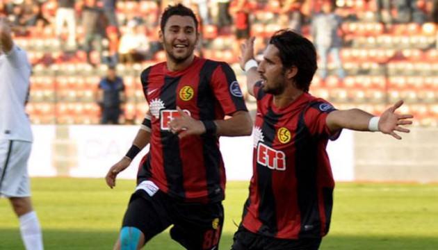 <p>Mesele Oyuncuyu KAP'a Bildirmekte değil,Mesele Oyuncuyu KAPabilmektedir. Alper Potuk Fenerbahçe'de diyollaa</p>
