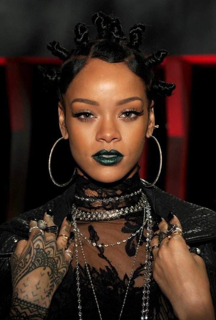 <p>Rihanna</p>
