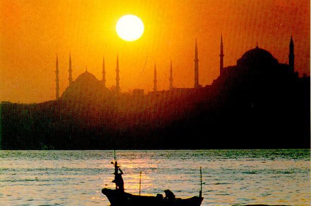 5 Ekim'de 33 ilde, İstanbul'da ise 15 ilçede aynı anda yıkım başlıyor. Bakan Bayraktar: Yıkımı kendi rızasıyla isteyene kira yardımı yapılacak