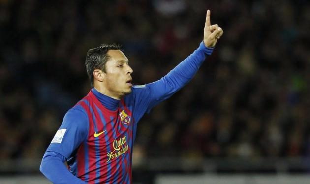 BALTA'NIN YERİNE ADRIANO-R - İspanya’nın önde gelen spor sitelerinden Sport.es, Barcelona’nın sol kanat oyuncusu Adriano’nun Sarı-Kırmızılılar’la temas halinde olduğunu yazdı
