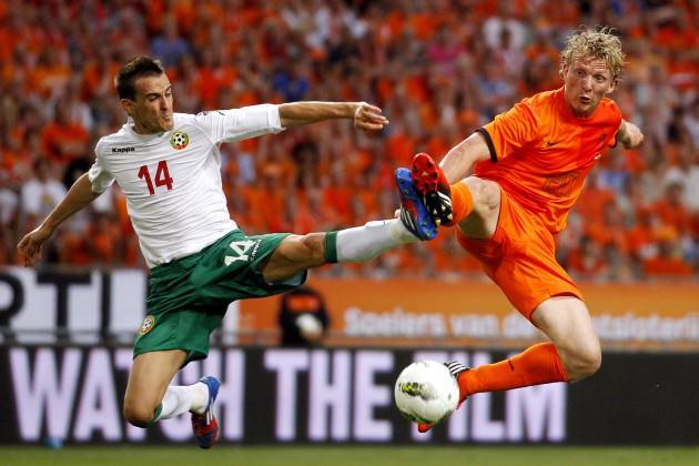 'VARIM' DEDİ-Galatasaray, Dirk Kuyt ile anlaştı. Yönetimin Hollandalı yıldızı ikna ettiği, 8 milyon euro isteyen Liverpool ile pazarlığa oturacağı dile getirildi. (FOTOMAÇ)