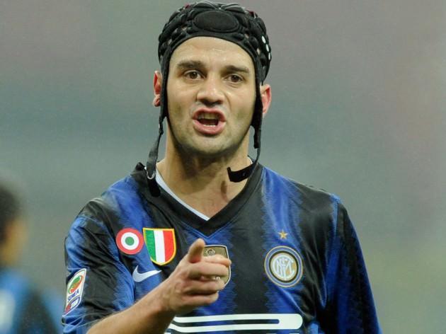 CHIVU'DA MUTLU SON!-Galatasaray'ın uzun süredir peşinde olduğu Cristian Chivu ile her konuda anlaşma sağladığı öne sürüldü. (FOTOMAÇ)
