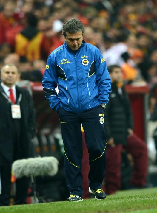 Aykut hocanın başarıları yetmez bazılarına... çünkü onlar iştahlarını başarıszlıktaki insafsızlğa göre kurmuşlar!