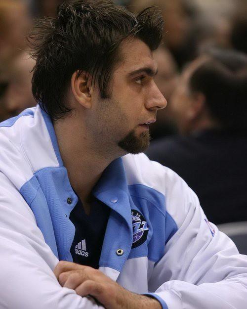 33 yaşındaki yıldız oyuncunun noktalama kararı aldığı basketbol kariyeri göz kamaştıran başarılarla dolu.