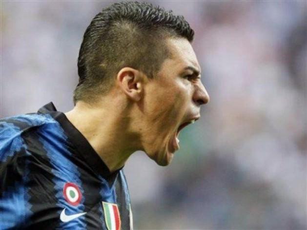 LUCIO ATAĞI SÜRÜYOR!-Fenerbahçe, Inter'in Brezilyalı yıldızını renklerine katmak için pazarlıkları son sürat devam ettiriyor. (FANATİK)