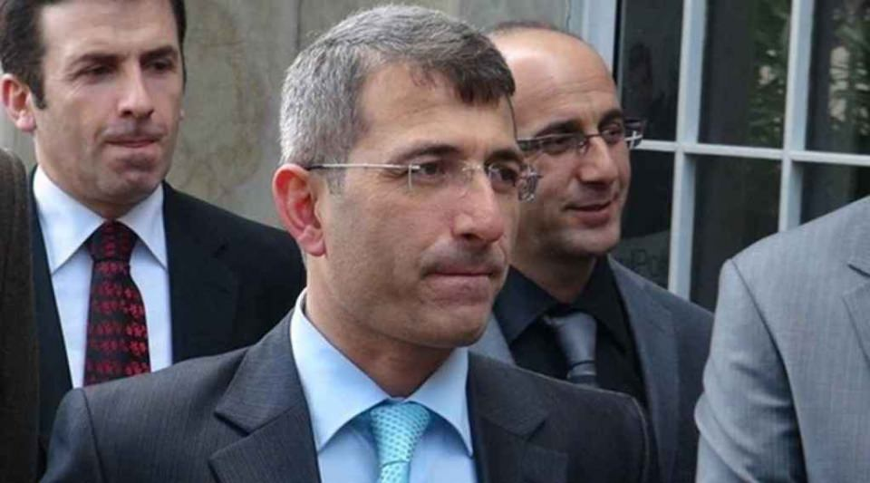 <p>Muammer Akkaş<a href="http://www.ahaber.com.tr/galeri/turkiye/yurtdisina-kacan-fetoculer/2">.</a></p>
