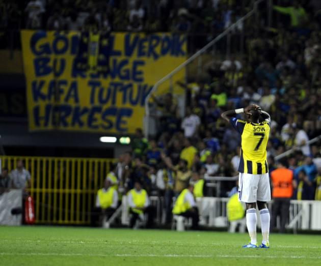 Koskoca Fenerbahçe Aykut denen adamın ihtiraslarına kaldık