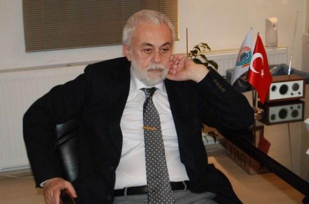 <p>Ömer Üründül</p>
<p>Higuan 3 gol atmak dışında hiçbir şey yapmadı.</p>