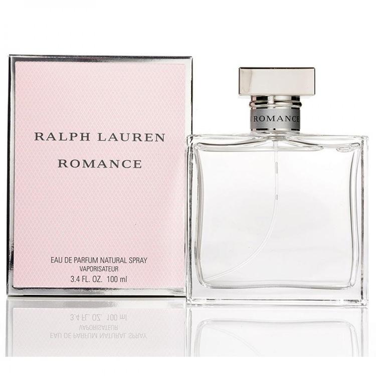 <p><strong>Ralph Lauren Romance EDP</strong></p>

<p><strong>Tepe noktası: </strong>Gül, turunçgil yaprakları, zencefil, frezya</p>

<p><strong>Kalp noktası:</strong> Karanfil, lotus çiçeği, zambak, beyaz menekşe</p>

<p><strong>Dip noktası:</strong> Paçuli, beyaz misk, meşe yosunu</p>

<p>335 TL (100 ml)</p>
