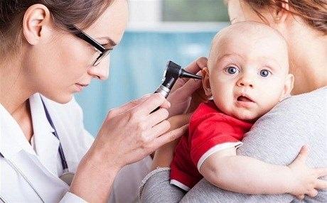 <p>Yenidoğan işitme kayıpları, binde 1-3 arasında değişmekte olup, bunların yaklaşık yarısı tek taraflı iken, diğer yarısı da çift taraflı işitme kayıplarıdır. Tek taraflı kayıplar, erişkin yaşlara kadar tanınmayabilir ve genelde büyük sorun oluşturmaz.</p>