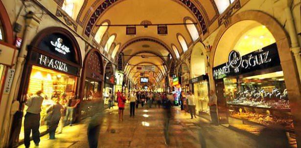 <p><strong>12 Türkiye</strong></p>

<p>Altın rezervi (ton): 512.9</p>

<p>Toplam rezervdeki altın oranı (yüzde): 16</p>
