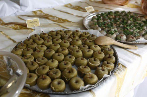 <p>Kültür Turizm Bakanı Ömer Çelik, Topkapı Sarayı içinde Saray Mutfakları Sergisi'nin açılışını yaptı. </p>
