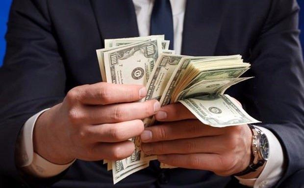 <p>Amerikan forbes dergisi, her yıl olduğu gibi ülkenin en zengin isimlerini açıkladı. İşte listedeki en zengin 10 isim ve serveti...</p>

<p> </p>

