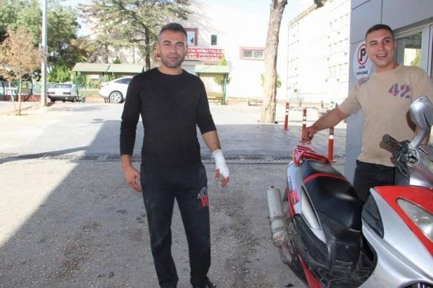 <p>Yılmaz, yakınları tarafından getirildiği Adıyaman Eğitim ve Araştırma Hastanesinde tedavi altına alındı.</p>
<p> </p>