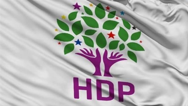 <p>HDP<br />
MİLLETVEKİLİ SAYISI: 80<br />
OY ORANI: %13,12</p>
