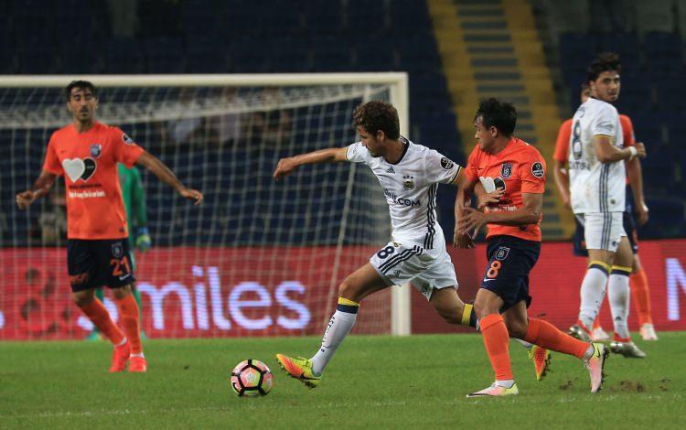 <p>2- Test sonuçları açık değil. Bazı futbolcuları gözünüzde büyütüyorsunuz, ben o kadar iyi olduklarını görmedim.</p>