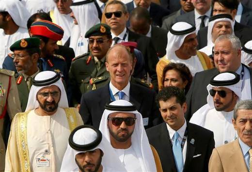 K&ouml;rfez'in &uuml;&ccedil; b&uuml;y&uuml;k havayolu - Emirates, Etihad ve Katar Havayolları'nın - toplam 573 adet Airbus ve Boeing marka u&ccedil;ak i&ccedil;in 199.2 milyar dolarlık sipariş verdiği a&ccedil;ıkladı.