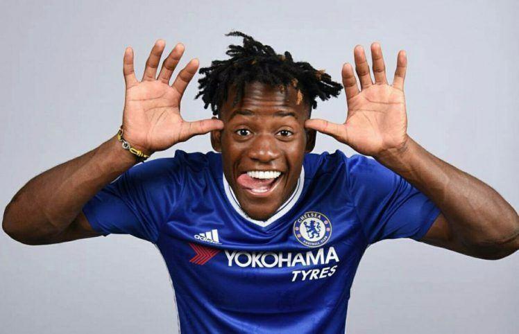 <p>Fenerbahçe-Batshuayi<br />
<br />
Michy Batshuayi son dönemde daha fazla şans bulsa da İngiliz basını, yeni sezonda kiralanacağından emin. Belçikalı için Fenerbahçe, Newcastle ve West Ham ile kapışacak.</p>
