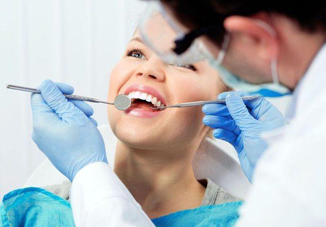 <p><strong>Ağız hijyeninin kötülüğü: </strong>Düzenli diş fırçalama, hafifçe dil fırçalama ve şikayet olmasa da yılda bir diş hekimi kontrolü önerilir. Diş fırçalama ardından diş ipi kullanımını etkin temizlik için gereklidir.</p>

<p> </p>
