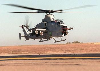 Yakın hava desteği görevleri için tasarlanan T-129A EDH helikopterleri, silah olarak burnundaki 500 mermi kapasiteli 20 milimetrelik Gatling makineli topun yanı sıra 76 adet 70 milimetrelik güdümsüz roket taşıyabiliyor.