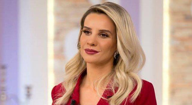 <p>Esra Erol</p>
