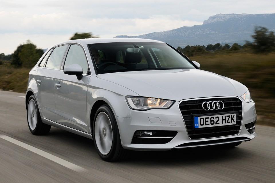<p>Marka: Audi A3 1.4<br />
Şanzıman: Otomatik<br />
Yakıt türü: Benzinli<br />
Yakıt tüketimi: 4.7 litre</p>