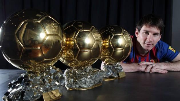 - Barcelona'nın Arjantinli futbolcusu Lionel Messi, Uluslararası Futbol Federasyonları Birliği (FIFA) tarafından verilen ''Altın Top'' ödülünün, üst üste 3. kez sahibi oldu.