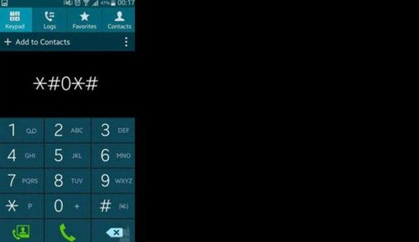 <p>Öncelikle Galaxy S5 veya Galaxy Note 3 ile telefon arama ekranındayken *#0*# yazın.</p>
