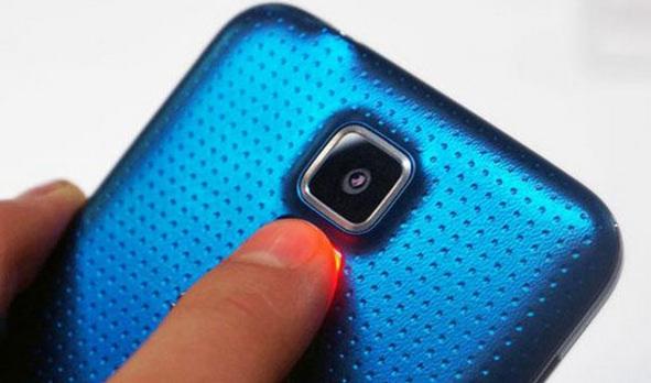 <p>Speaker ile birlikte ise telefonun ses kalitesini ölçebiliyorsunuz.</p>
