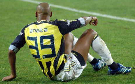 NICOLAS ANELKA - "Deplasmana giderken yolda taraftarlar çeviriyor baklava veriyorlar, havaalanına geçiyoruz yine baklava veriyorlar."
