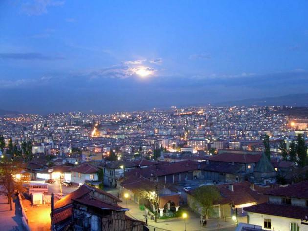 ANKARA: Tıp, sağlık, elektronik ve bilgisayar, malzeme ve imalat, inşaat ve savunma sanayi, nano teknoloji, ileri elektronik uygulamaları, tasarım teknolojileri, enerji ve çevre teknolojileri.