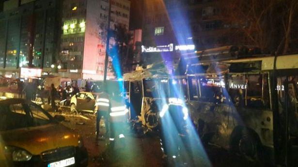 <p>Demir ile Özgür Ü.’nün, Ankara’da saldırıda kullanılan araçla dolaştıkları da MOBESE kameralarından tespit edildi. Görüntülere, Ü.’nün bir süre aracı kullandığı da yansıdı.</p>