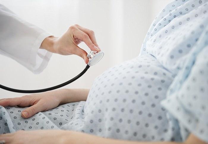 <p>Ayrıca gebelikte ağrı kesici veya antibiyotik kullanımı da doktor kontrolünde olmalıdır.</p>