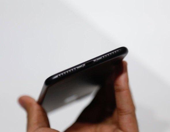 <p>iPhone 7 Plus 32GB – 3749 TL</p>

<p> </p>
