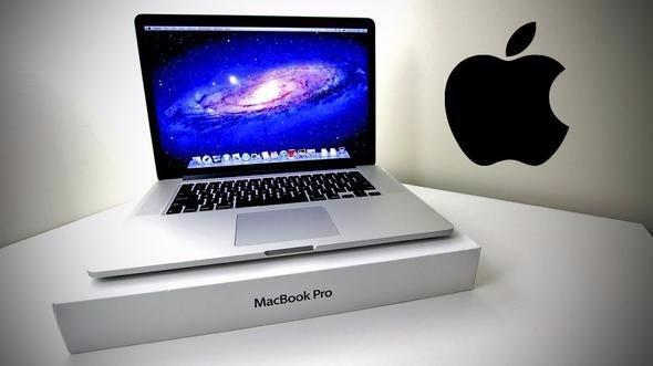 <p>MacBook Pro (15 inç, Parlak)</p>