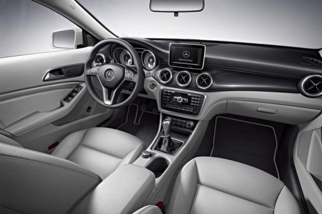 <p>Mercedes Benz CLA-Class - 2014</p>