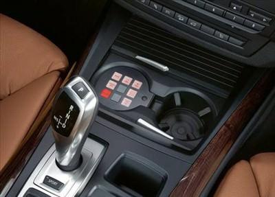 Almanya satış fi yatı 450.000 Euro olan BMW 760Li High Security, Başbakanlık tarafından kamu yararını gözetmek adına Almanya’dan aylık 6.500 Euro karşılığında kiralandı.