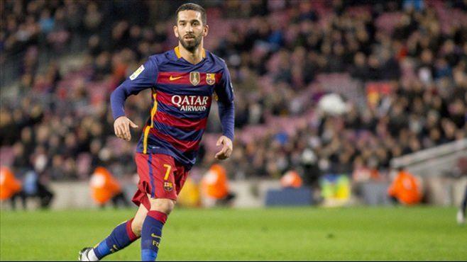 <p>Goal gazetesindeki, "Messi'nin yerine oynayacak en uygun isim kim olur?" sorulu anketten de Arda Turan ismi çıktı. </p>