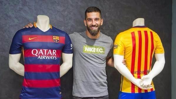 <p>Bahçeköy’de villa: 5 milyon dolar</p>
