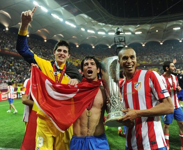 İngiliz devi, milli futbolcumuza servet önerdi...