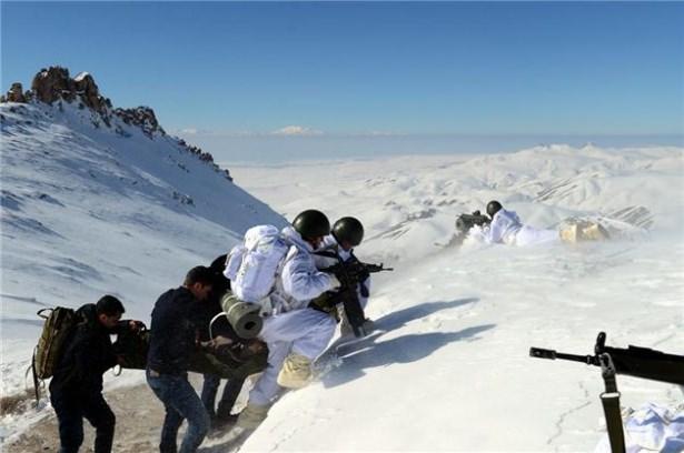 <p>Mehmetçik'ten hayat kurtaran uçuşlar</p>
<p> </p>